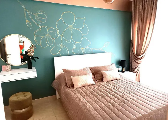 Northern Cyprus Trikomo, Iskele, Long Beach, Caesar 2 Trikomo