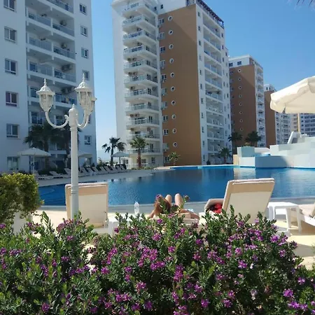 Apartment Caesar Cassius: Beachfront Smart In Northern Cyprus